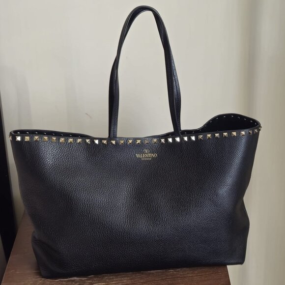 Valentino Rockstud Tote, Gorgeous BLK  Leather Large; More than 45%-off retail - Picture 1 of 16